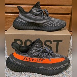 Adidas Yeezy Boost 350 V2 Carbon Beluga HQ7045 Size 10 Mens/ 11 Womens